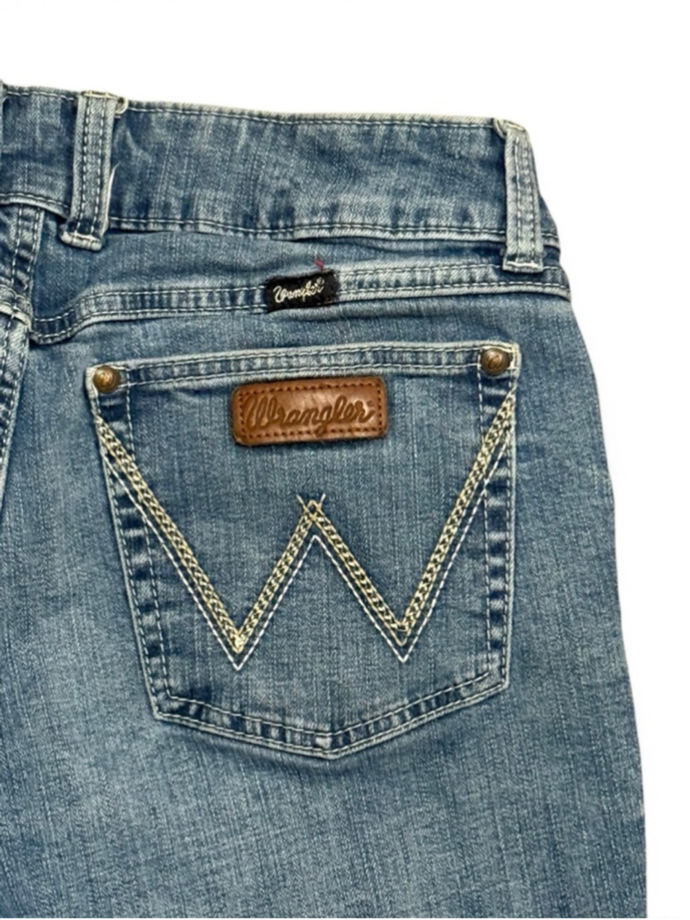 Wrangler Women’s Bootcut Jeans Sz 13x32 Blue Medium Wash Stretch Denim Low Rise - Picture 7 of 9